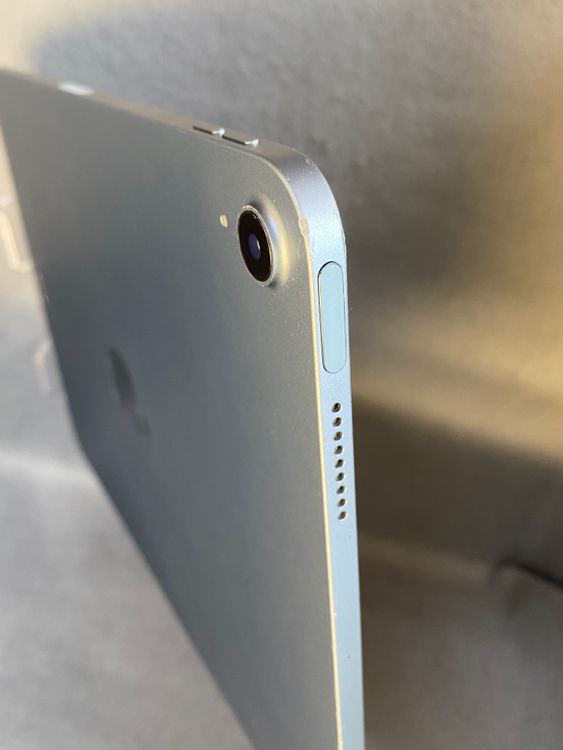 ���� ��iPad Air ��4���� 64GB WiFi�� �������֥롼��