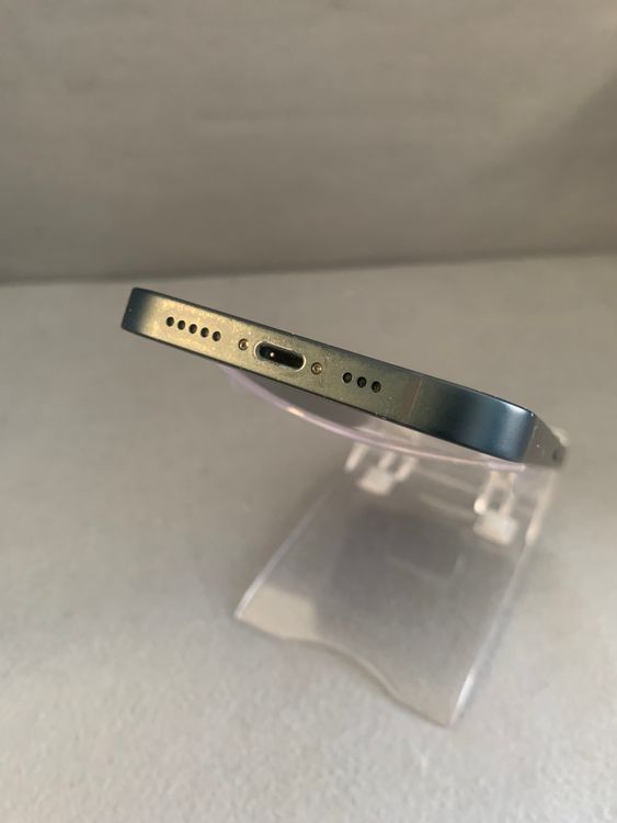 ��š������ǡ�SIM�ե꡼��iPhone13��128GB �ߥåɥʥ��ȿ�