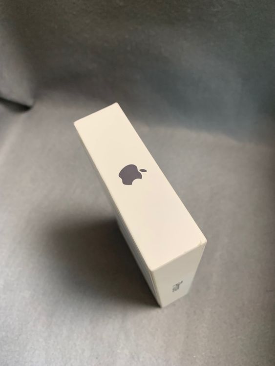 ̤ Appleȥ SIMե꡼ iPhone16 512GB ֥å
