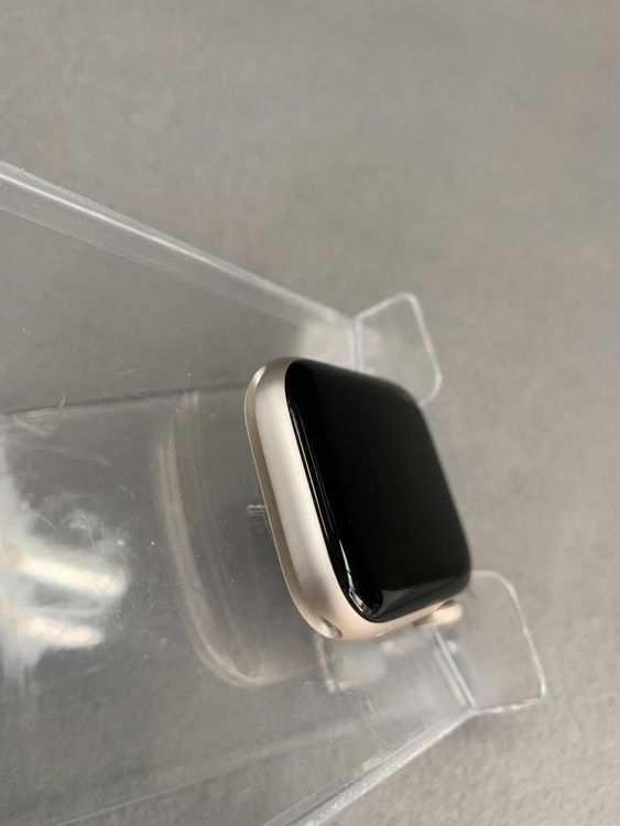���� Apple Watch SE ��3����ڸ����ݾڤ����64GB  ����顼�� 44mm