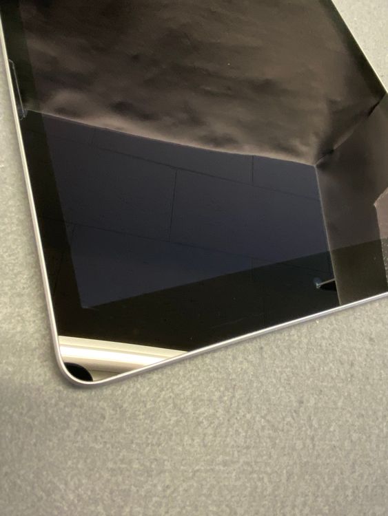 ���� ������ Wi-Fi�� iPad ��9���� 10.2����� 64GB ����С���