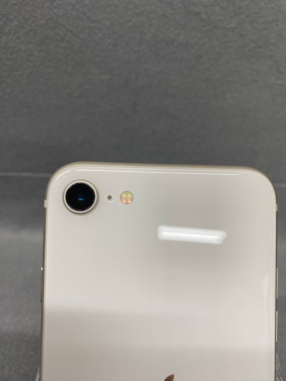 Ķ���� ������ SIM�ե꡼ iPhone SE ��3���� 64GB �������饤�ȿ�