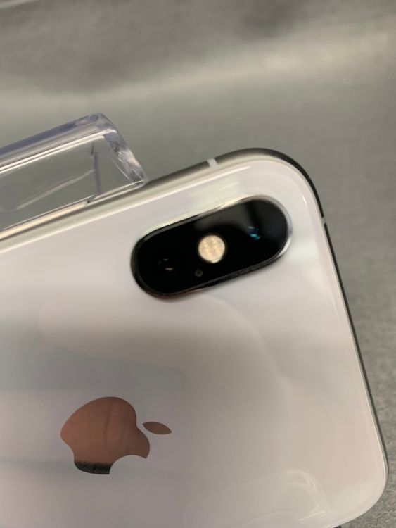 ���ʡ������ǡ�SIM�ե꡼��iPhone XS 64GB ����С���