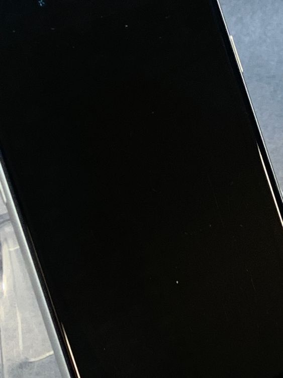 ���ʡ������ǡ�SIM�ե꡼��iPhoneSE �������� 64GB �ۥ磻�ȿ�