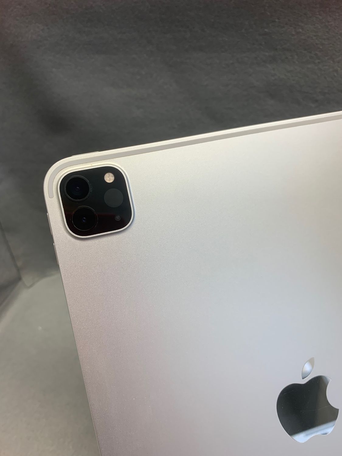 ムスビー｜美品 国内版 iPad Pro 11インチ 第3世代 128GB Wi-Fi版 