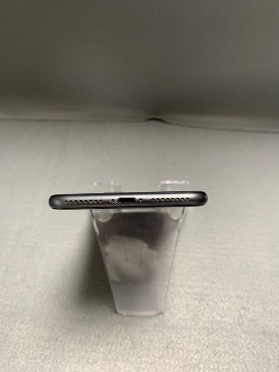 ʡåץ륹ȥǡSIMե꡼iPhone8 Plus 64GB ڡ졼