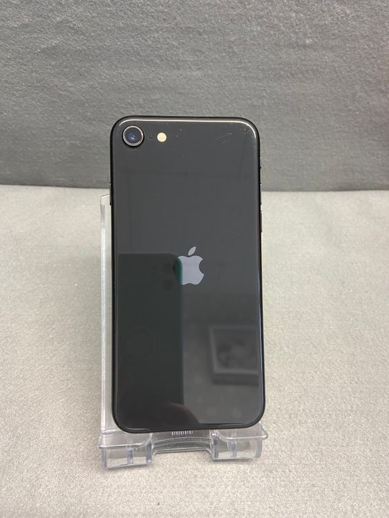 ���� ������ SIM�ե꡼ iPhoneSE �裲���� 64GB �֥�å���