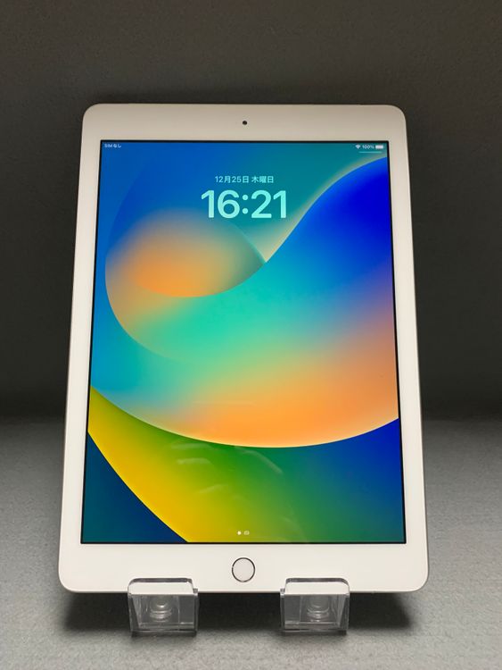 ���� ������ Cellular�� SIM�ե꡼ iPad ��6���� 32GB ����С���