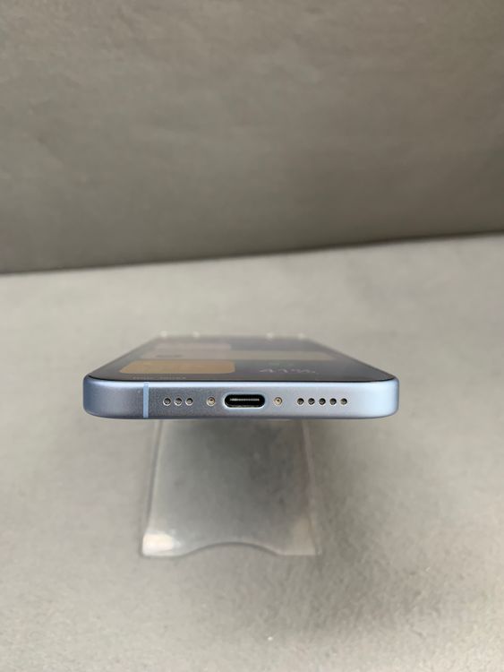 Ķ���� Apple���ȥ��� SIM�ե꡼��iPhone17 256GB �ߥ��ȥ֥롼��