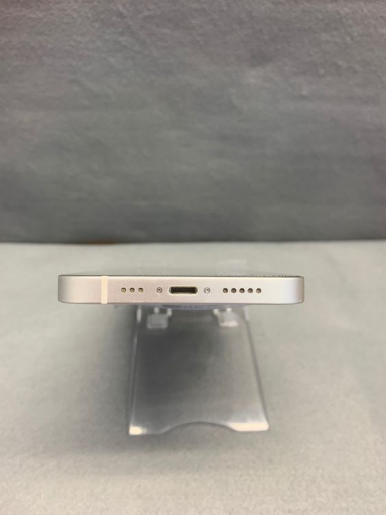 Ķ���� ������ SIM�ե꡼ iPhone13 256GB �������饤�ȿ�