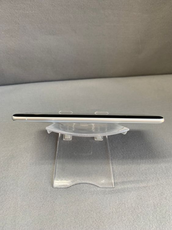 ���� ������ SIM�ե꡼ Xperia XZ3 64GB �ۥ磻�ȥ���С���