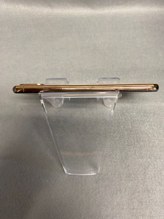 ���ʡ������ǡ�SIM�ե꡼��iPhoneXs 256GB ������ɿ�