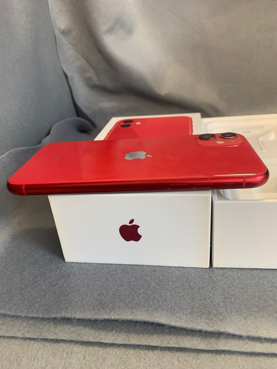 ���ʡ������ǡ�SIM�ե꡼��iPhone11 256GB ��åɿ�