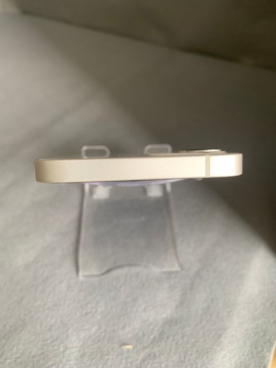 ���ʡ������ǡ�SIM�ե꡼��iPhone12 128GB �ۥ磻�ȿ�