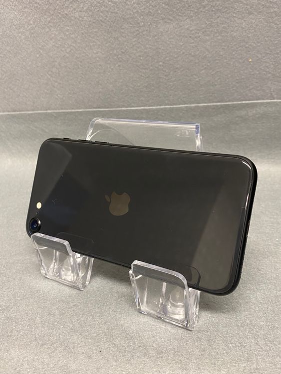 ���ʡ������ǡ�SIM�ե꡼��iPhoneSE�������� 128GB �֥�å���