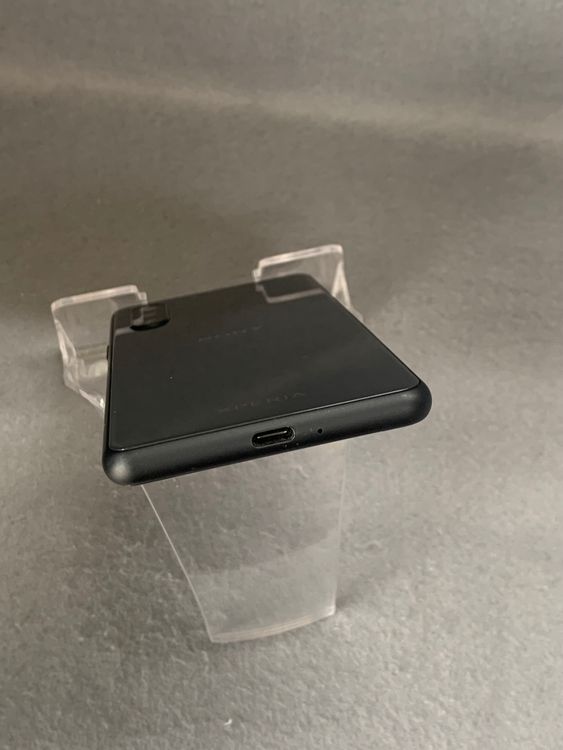 ���� ������ SIM�ե꡼ Sony Xperia 10 II 64GB �֥�å�����SOV43