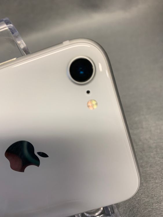 ���ʡ������ǡ�SIM�ե꡼��iPhone 8 64GB ����С���