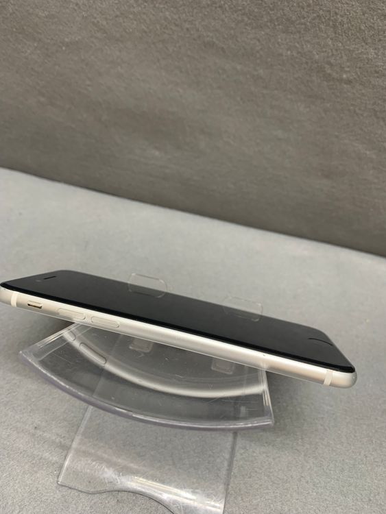 ������� Apple���ȥ��� SIM�ե꡼ iPhoneSE �裲���� 128GB �ۥ磻�ȿ�