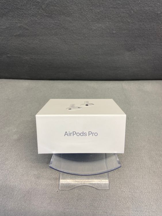 ����̤���� AirPods Pro ��3���� USB-C