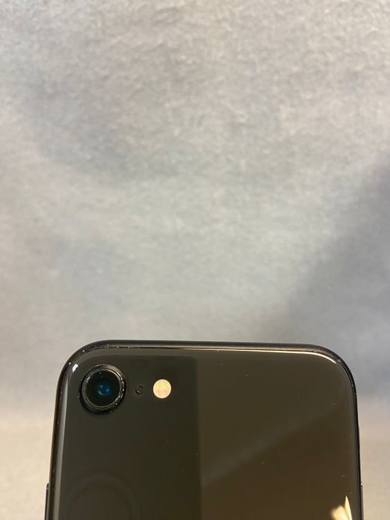 ���ʡ������ǡ�SIM�ե꡼��iPhoneSE����2����256GB �֥�å���