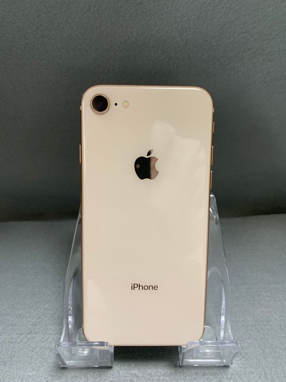   SIMե꡼ iPhone8 64GB ɿ
