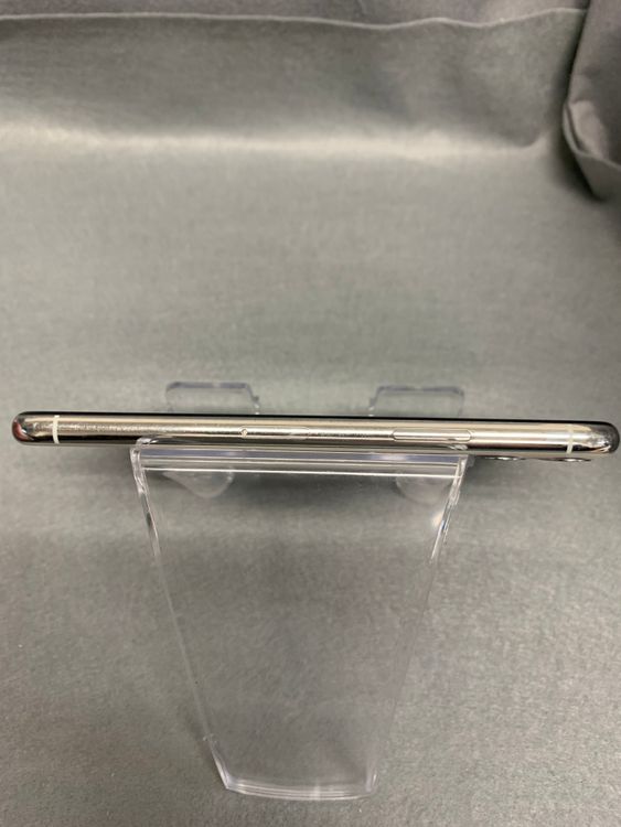 ��š������ǡ�SIM�ե꡼��iPhone 11pro 256GB ����С���