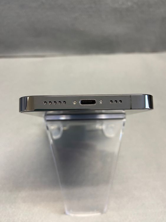 Ķ���ʡ������ǡ�SIM�ե꡼��iPhone13 Pro 256GB ����ե����ȿ�