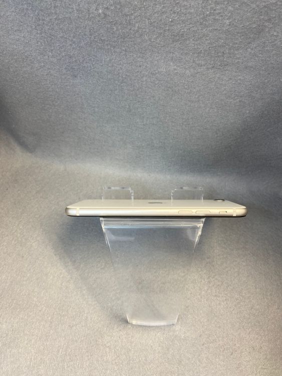 Ķ���ʡ������ǡ�SIM�ե꡼��iPhoneSE ��3���塡128GB �������饤�ȿ�