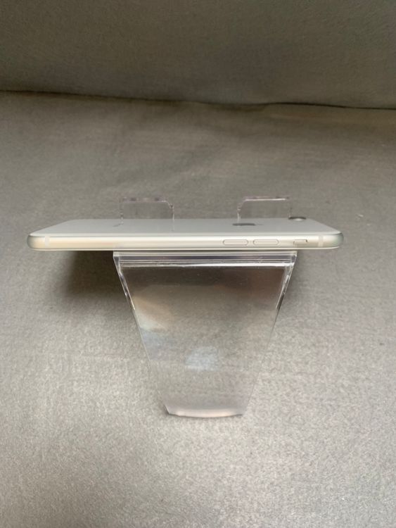 Ķ  SIMե꡼ iPhone8 256GB С