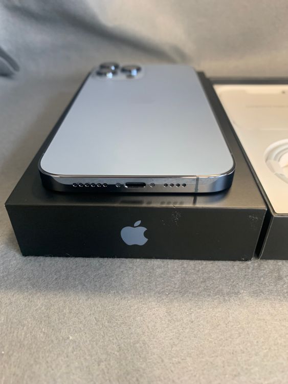 Ķ���ʡ������ǡ�SIM�ե꡼��iPhone13 Pro Max 256GB ������֥롼��