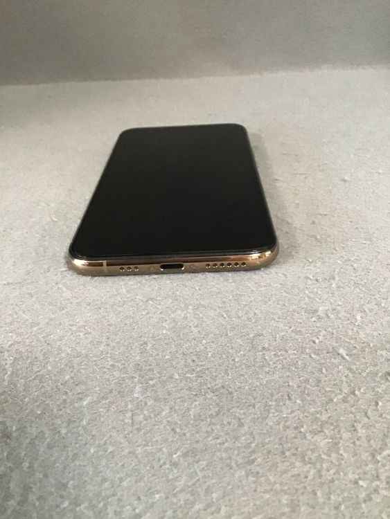 ĶʡǡSIMե꡼iPhoneXs  64GB ɿ