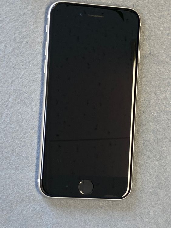 ���ʡ������ǡ�SIM�ե꡼��iPhoneSE �軰���� 64GB���������饤�ȿ�