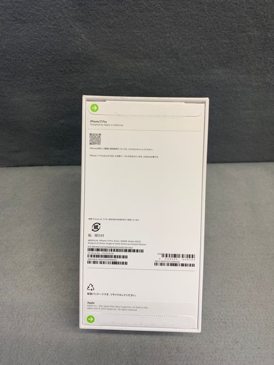 ����̤���� Apple���ȥ��� SIM�ե꡼ iPhone17 Pro 256GB ����С���