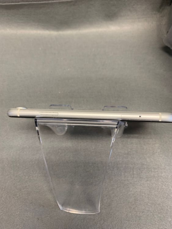 ���ʡ������ǡ�SIM�ե꡼��iPhone XR 64GB �ۥ磻�ȿ�