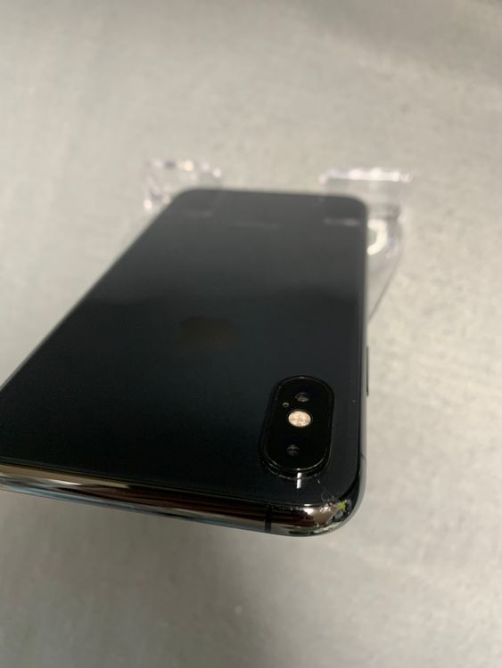 ��������� ������ SIM�ե꡼ iPhoneXS 64GB ���ڡ������졼��