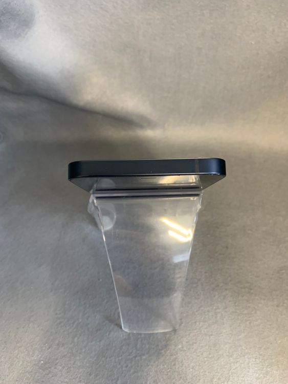 ���ʡ������ǡ�SIM�ե꡼��iPhone12 128GB �֥�å���