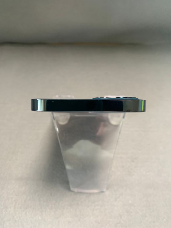 美品 国内版 SIMフリー iPhone12 Pro 256GB パシフィックブルー色