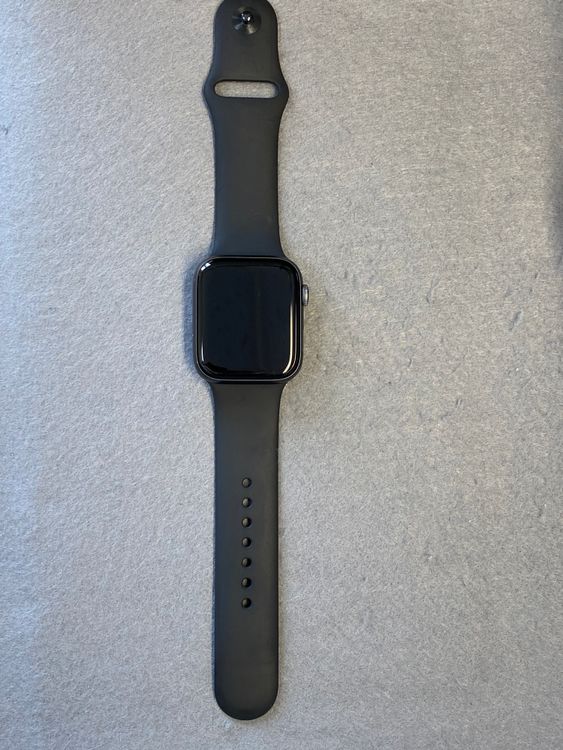���ʡ�Apple Watch series5 32GB 44mm S/M GPS+����顼��ǥ�
