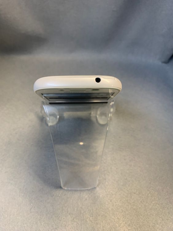 ���ʡ������ǡ�docomo����ꥢ���餯�餯���ޡ��ȥե���3 F-06F