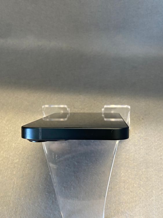 Ķ���� ������ SIM�ե꡼ iPhone13 ��256GB ���ߥåȥ饤�ȿ�