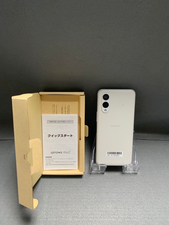 ĶʡǡSIMե꡼arrows We 64GB ۥ磻ȿ