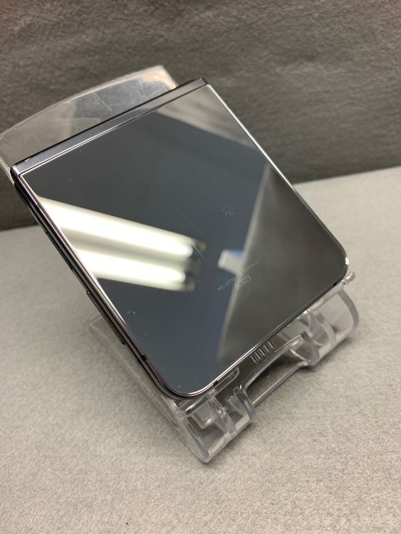 ���� ������ SIM�ե꡼ Galaxy Z Flip5 512GB ����ե����ȿ�