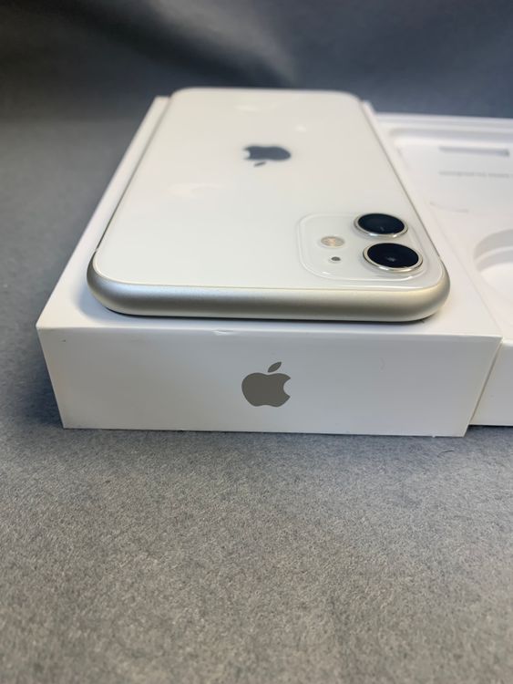 Ķ���ʡ������ǡ�SIM�ե꡼��iPhone11 128GB �ۥ磻�ȿ�
