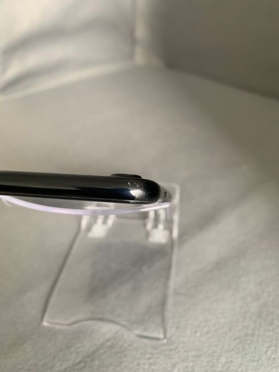 ���ʡ������ǡ�SIM�ե꡼��iPhone7 128GB �֥�å���