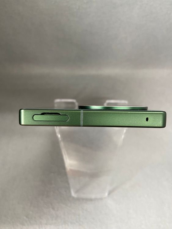 Ķ���� ������ SIM�ե꡼ A401SH AQUOS R9 256GB ���꡼��