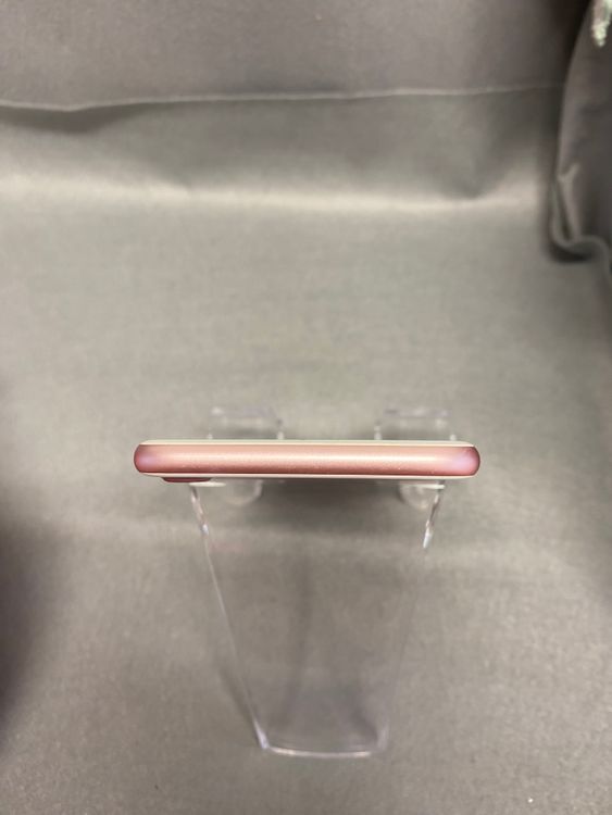 ���ʡ������ǡ�SIM�ե꡼��iPhone 7 128GB ������������ɿ�