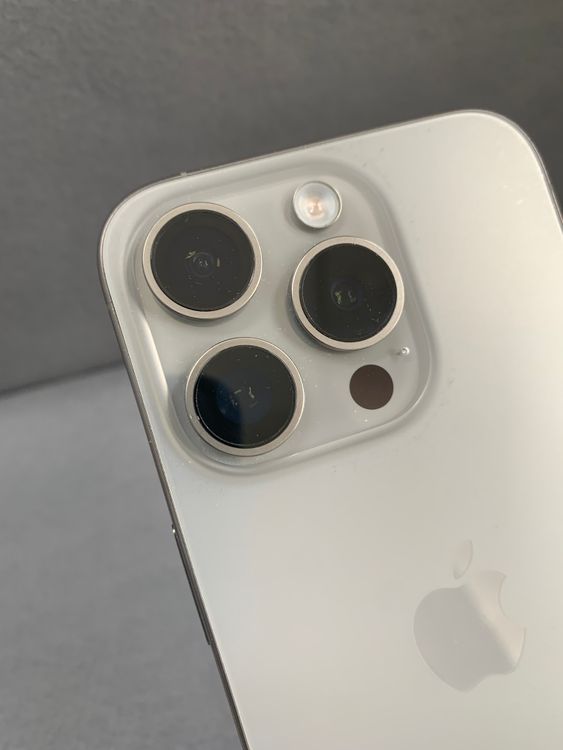 ������ ���� ������ SIM�ե꡼iPhone15 Pro 128GB �ʥ���������󥦥࿧