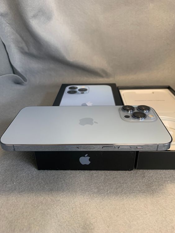 Ķ���ʡ������ǡ�SIM�ե꡼��iPhone13 Pro Max 256GB ������֥롼��