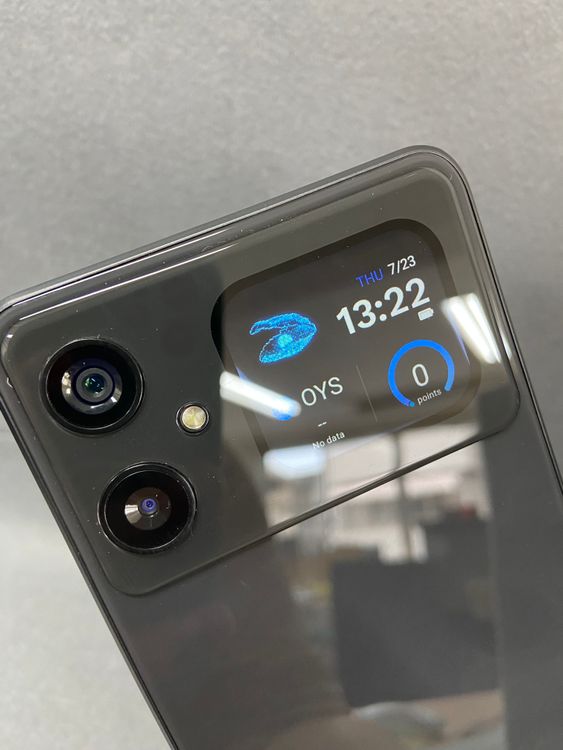 ���ʡ������ǡ�SIM�ե꡼��Universal Phone Oyster 128GB  �֥�å���