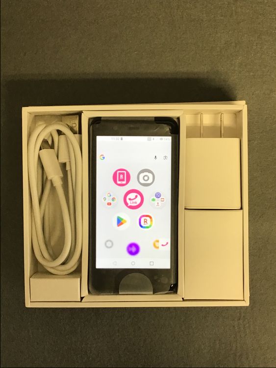 ���� ������ SIM�ե꡼��Rakuten mini  32GB  �ʥ��ȥ֥�å���